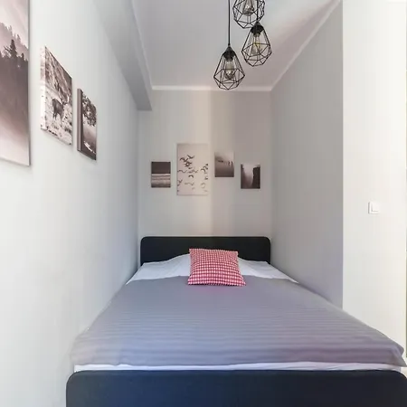 Mynest Apartments Poplinskich Познань Номер фото