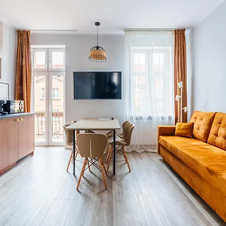 Mynest Apartments Poplinskich Познань Екстер'єр фото
